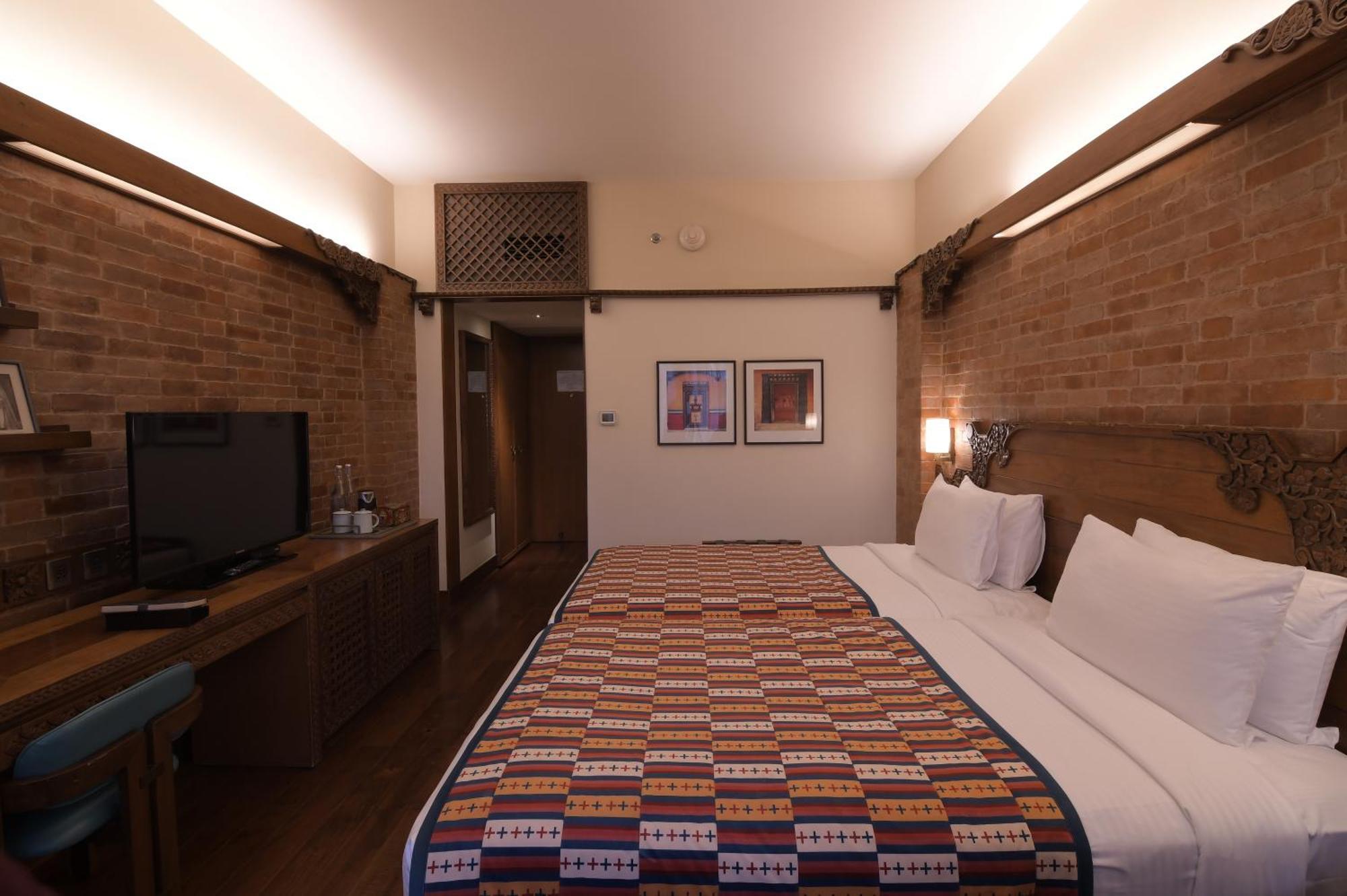 Hotel Yak & Yeti Kathmandu Exterior photo