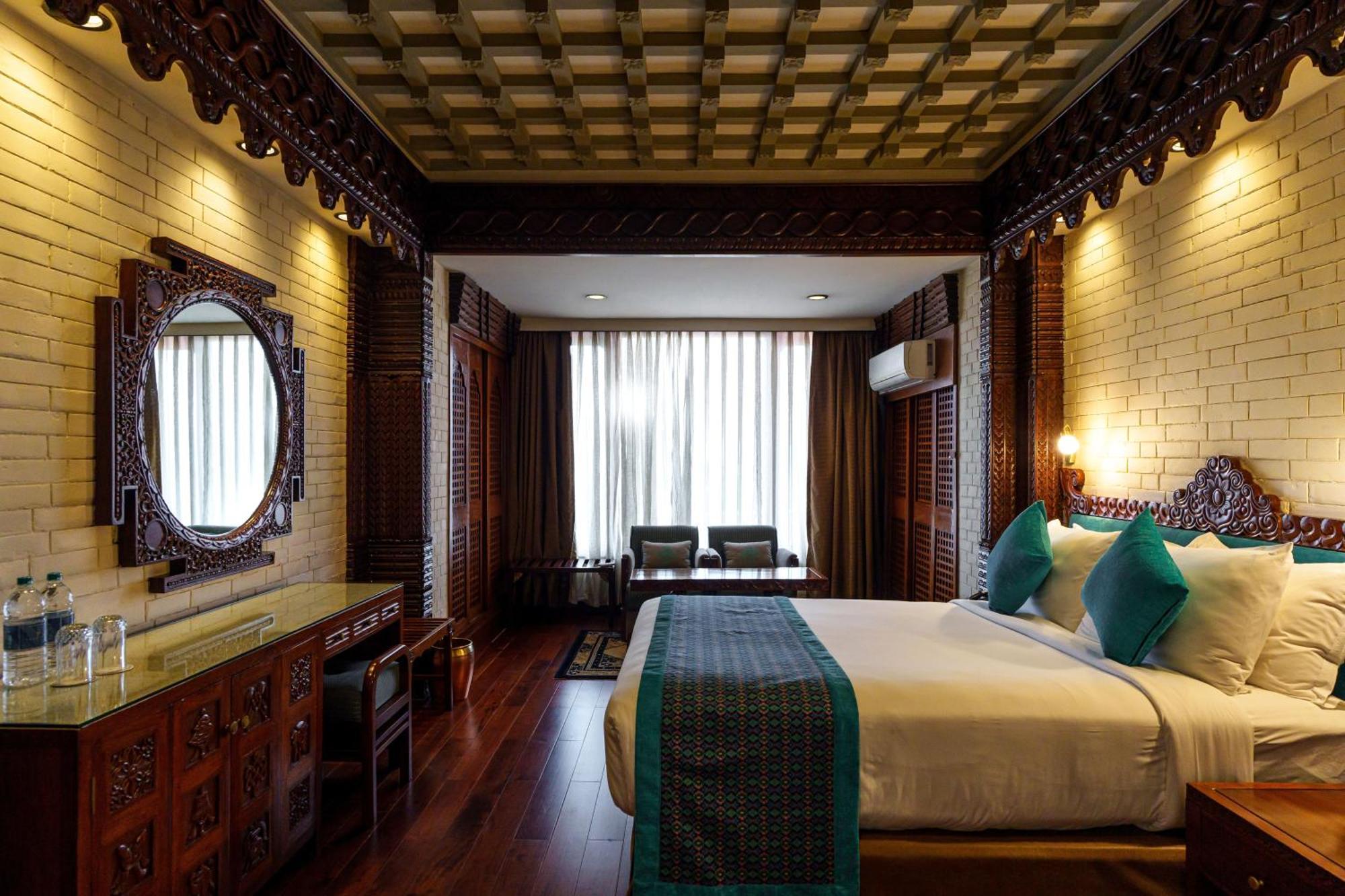 Hotel Yak & Yeti Kathmandu Exterior photo